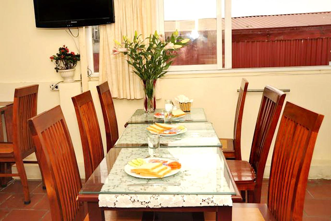 Sunflower Hotel & Travel ฮานอย ภายนอก รูปภาพ